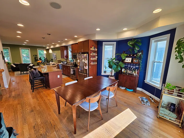 907 Webster St NW #3 — Photo 8