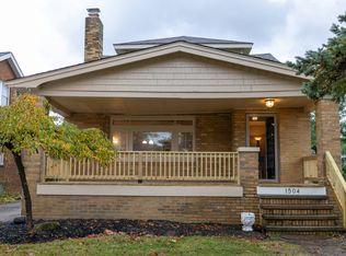 1504 Jaeger Dr, Lyndhurst, OH