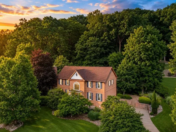 217 La Grande Dr, Cranberry Township, PA 16066