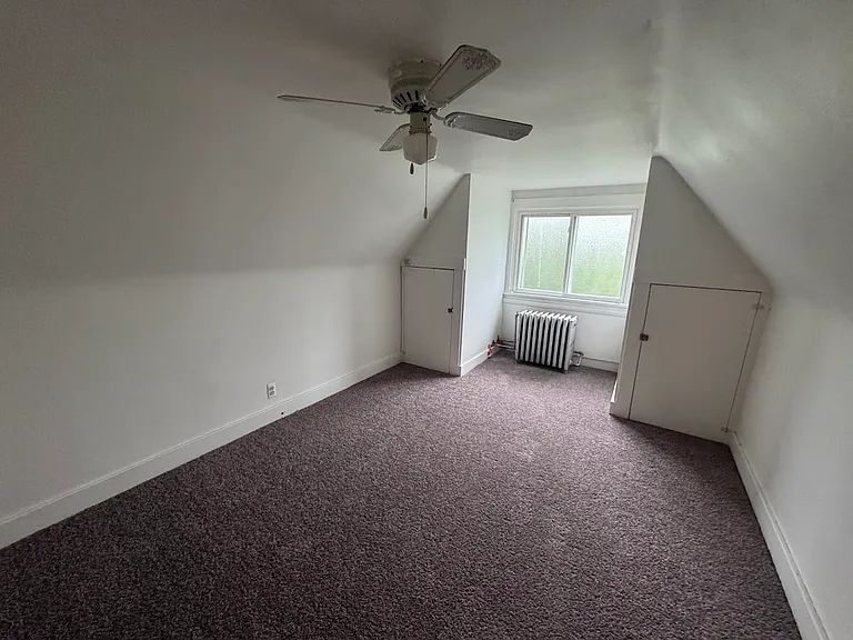 27 Shaw Ave #2 — Photo 14