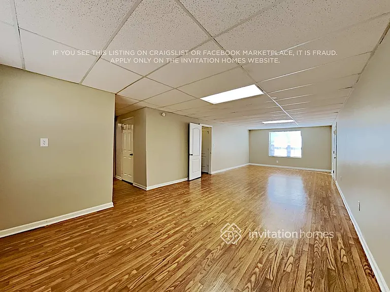 174 Saint Ann Cir — Photo 10