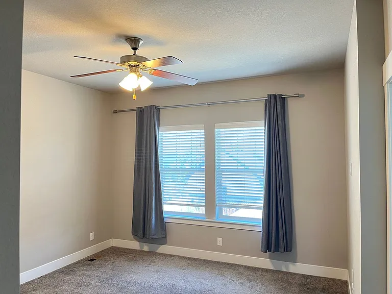 4958 Verbena St — Photo 8