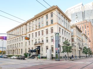 400 North Ervay, Dallas, TX 75201