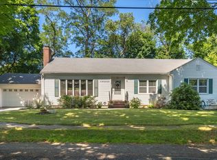 20 Berrywood Ln, Beverly, MA 01915