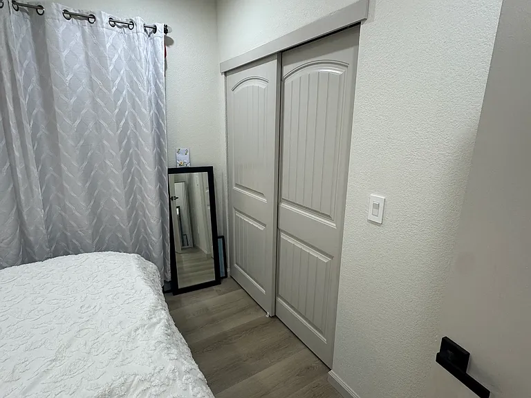 278 Nottingham Ln — Photo 5
