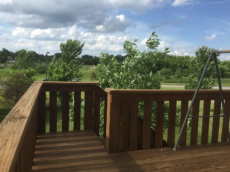 605 Mannington Pl — Photo 37