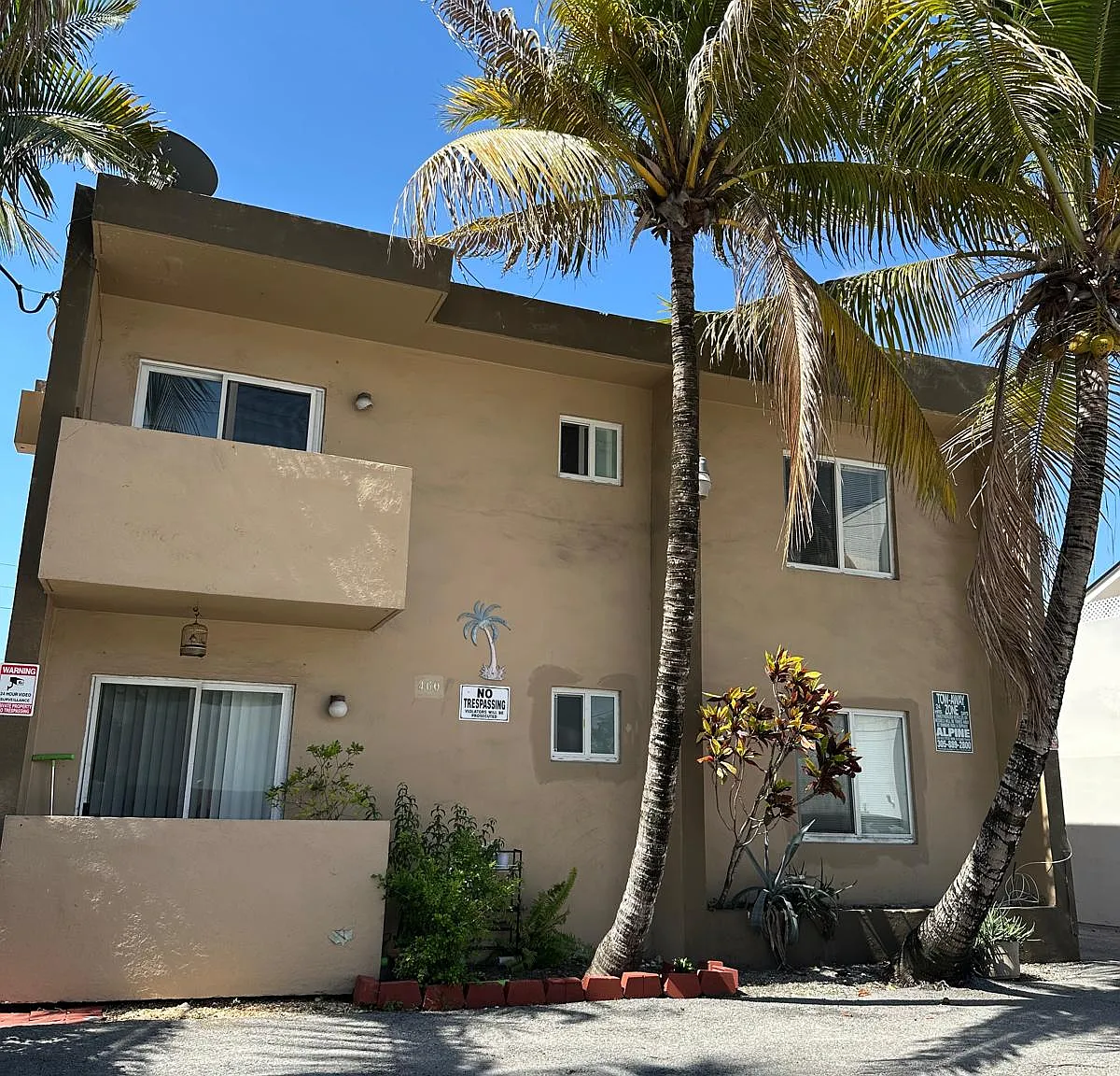 2 bed, $2,000 — Photo 1