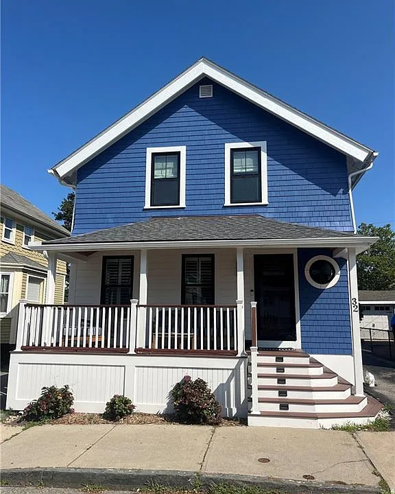 32 Hammond St