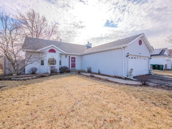 26461 W Stonebriar Way, Channahon, IL 60410