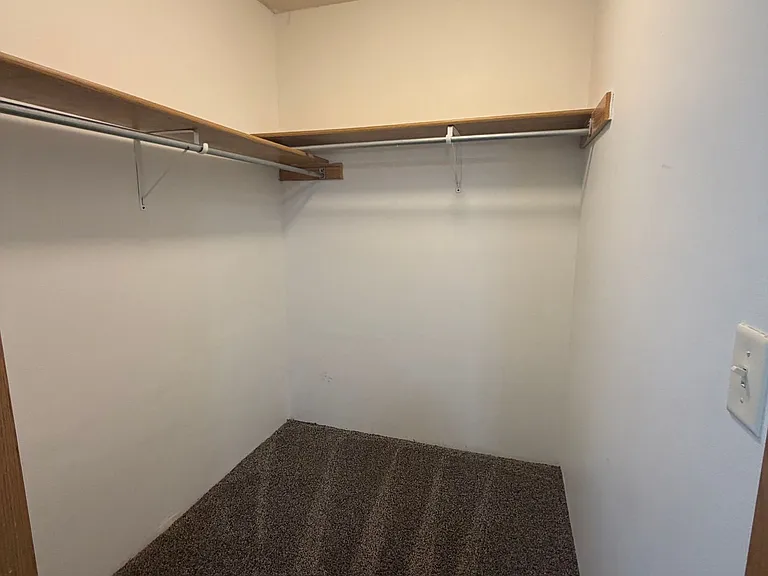 3619 W Ralph Rogers Rd — Photo 9