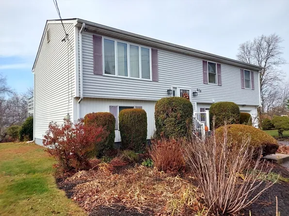 675 Lees River Ave, Somerset, MA 02725