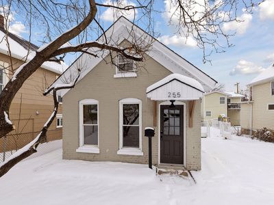 255 Curtice St E, Saint Paul, MN, 55107