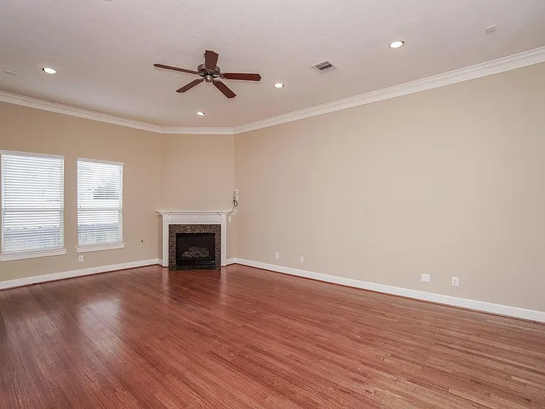5730 Kansas St #B — Photo 7