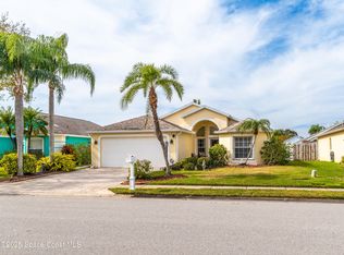 2810 Saint James Ln, Melbourne, FL 32935