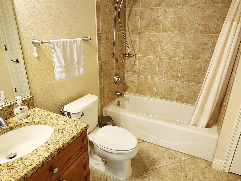2901 S Atlantic Ave #402 — Photo 31