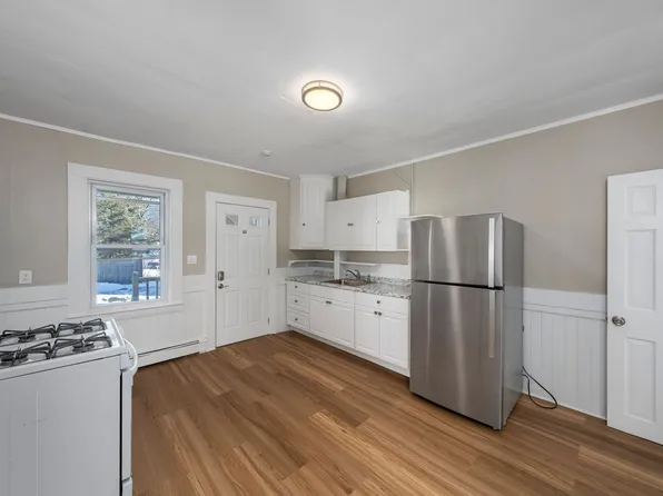 27-29 Glendale St., 27 Glendale St Floor 2, Maynard, MA 01754