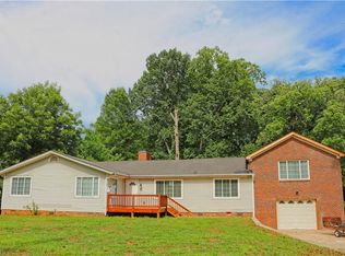 112 N Walnut Cir, Greensboro, NC 27409