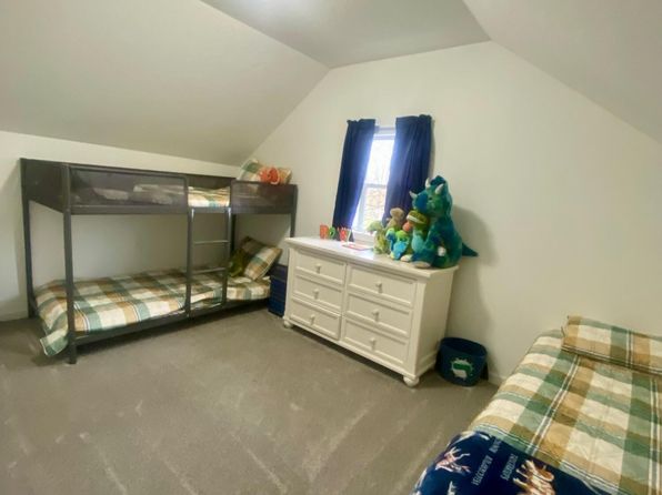 1069 S Kemp Rd, Lima, OH 45805