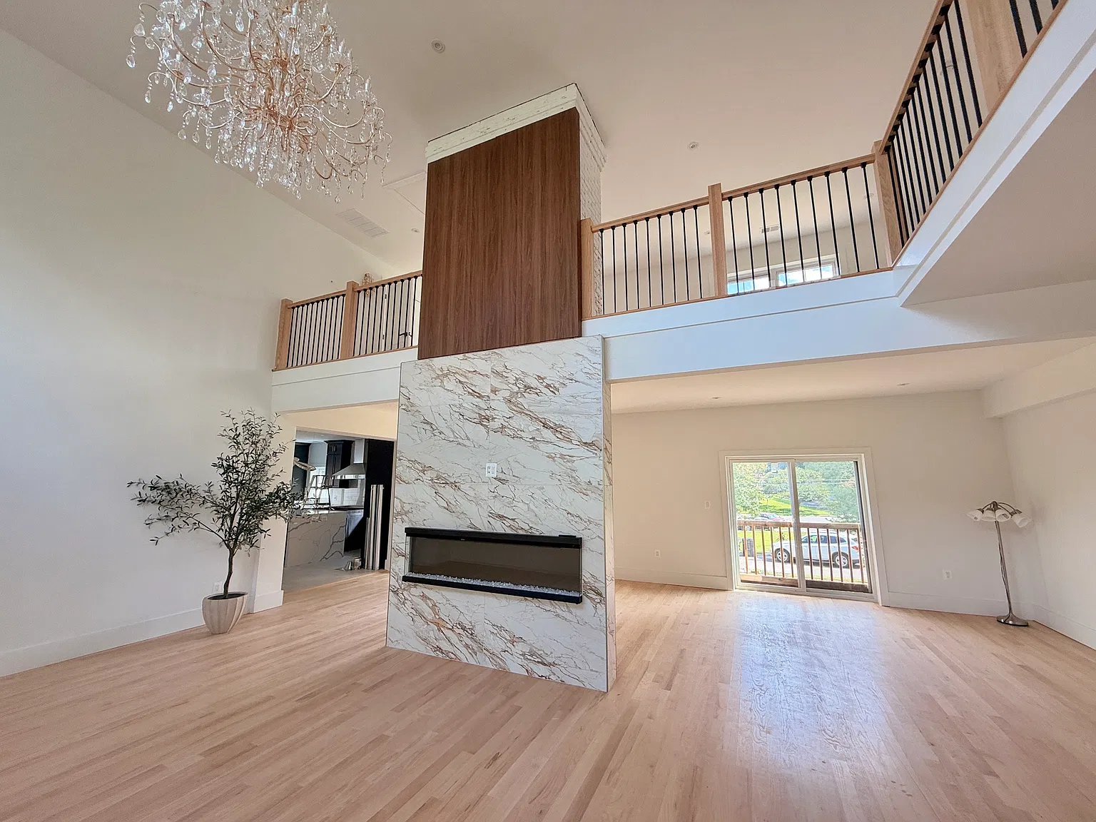 3237 Sleepy Hollow Rd — Photo 3