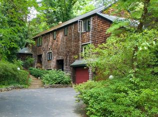 18 Lanark Rd, Wellesley, MA 02481