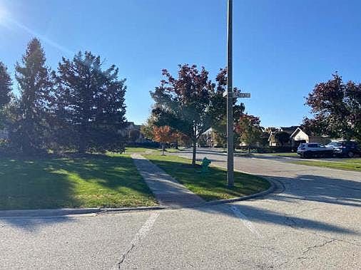 5th image of 1371 Baileys Crossing Dr