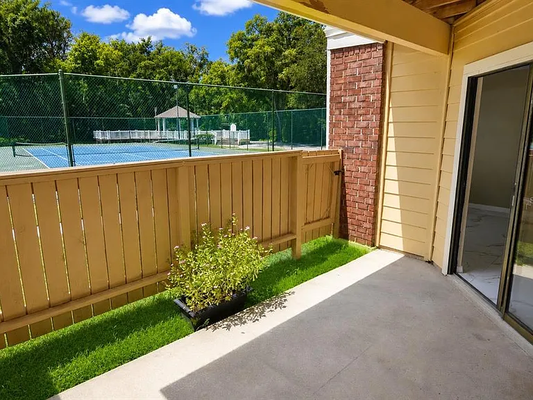 8764 Mallard Reserve Dr #101 — Photo 59