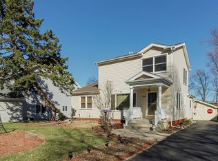 669 Sheila Pl, Lombard, IL 60148