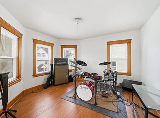 31 Whitcomb St #2, Webster, MA 01570