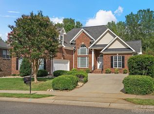 1682 Shetland Ln, Rock Hill, SC 29730