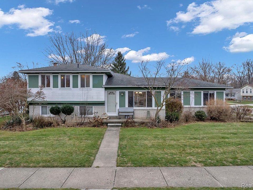 1st image of 16208 Picton Ct