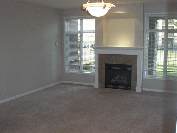 2nd image of 2108 Lake Fraser Grn SE