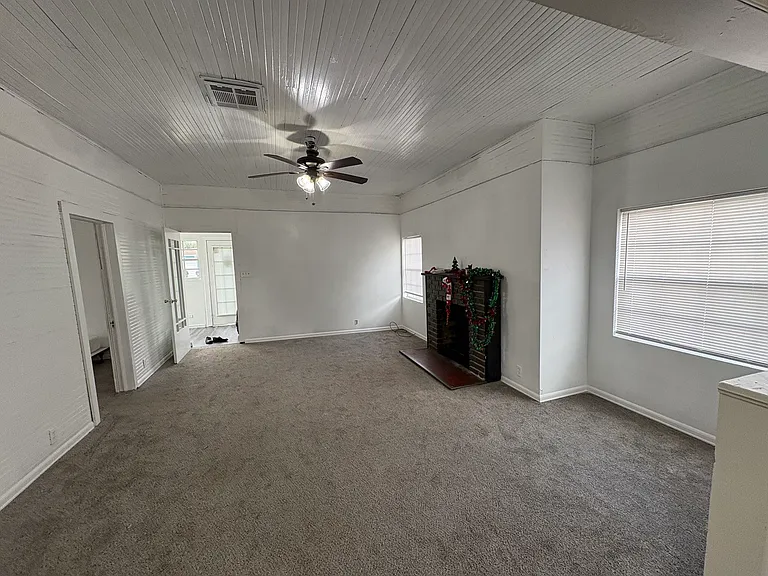 723 Virginia Ave — Photo 7