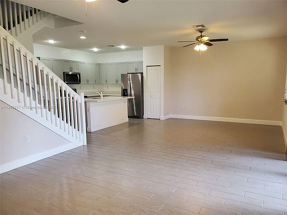 4th image of 5108 NW 47th St
