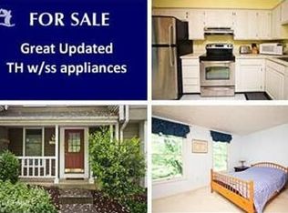 1655 Poplar Grove Dr, Reston, VA 20194