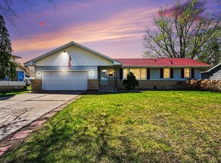 7617 Lee Ave N, Brooklyn Park, MN 55443