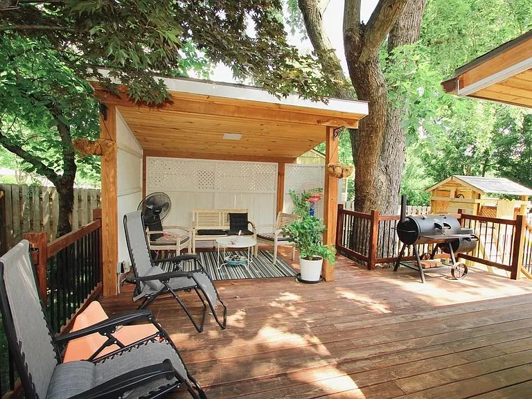 5117 W 65th Ter — Photo 24