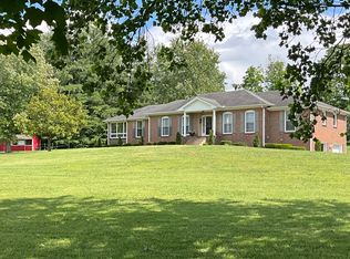 5247 Stacy Springs Rd, Springfield, TN 37172