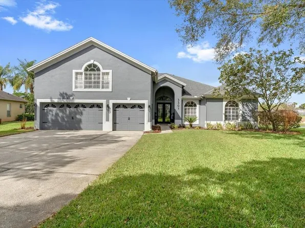 3301 Cypress Landing Dr, Valrico, FL 33596