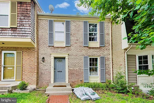10075 Maple Leaf Dr Photo 1