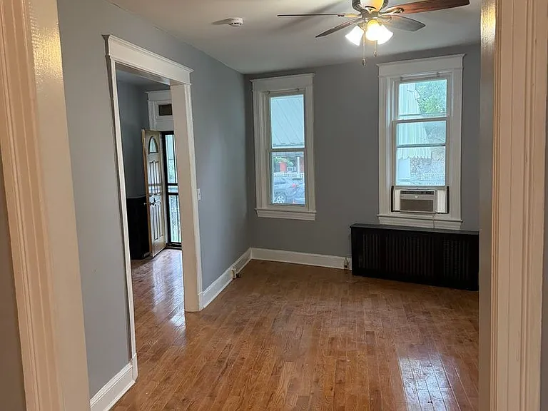 917 Ingraham St NW — Photo 12
