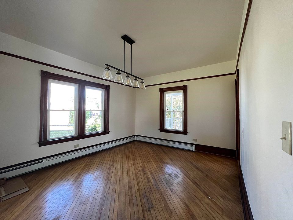 44 River Street, Jaffrey, NH 03452 Zillow