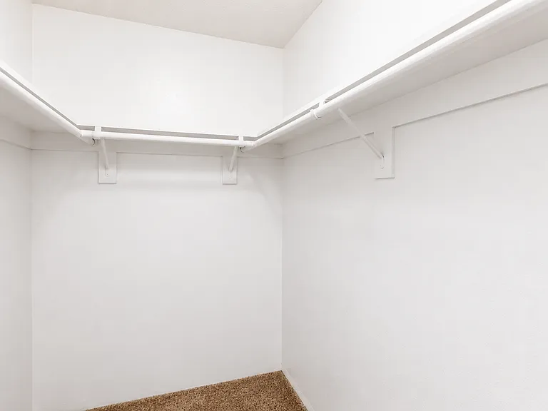 Rio Cancion Apartments — Photo 68