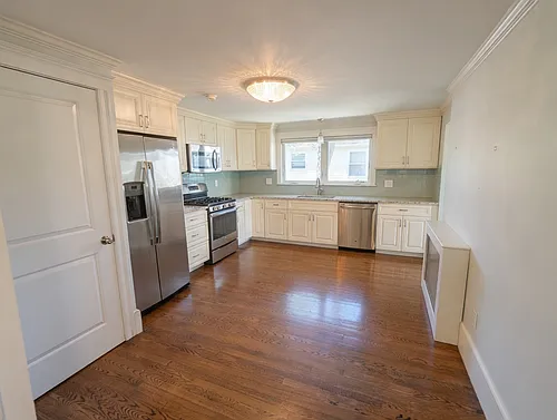 33-35 Howard St #33-1 Photo 1