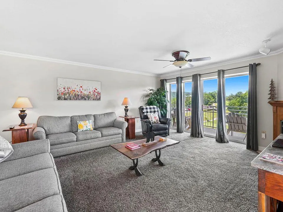 503 Dollywood Ln #ID1508131P