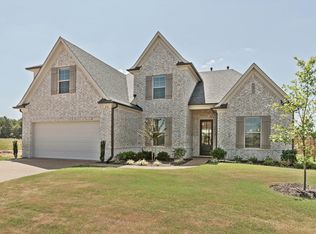 40 Hidden Field Cv, Oakland, TN 38060