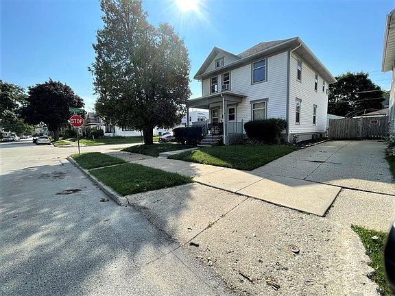 2nd image of 2401 Hansen AVENUE