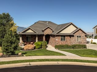 723 Cove St, Providence, UT 84332