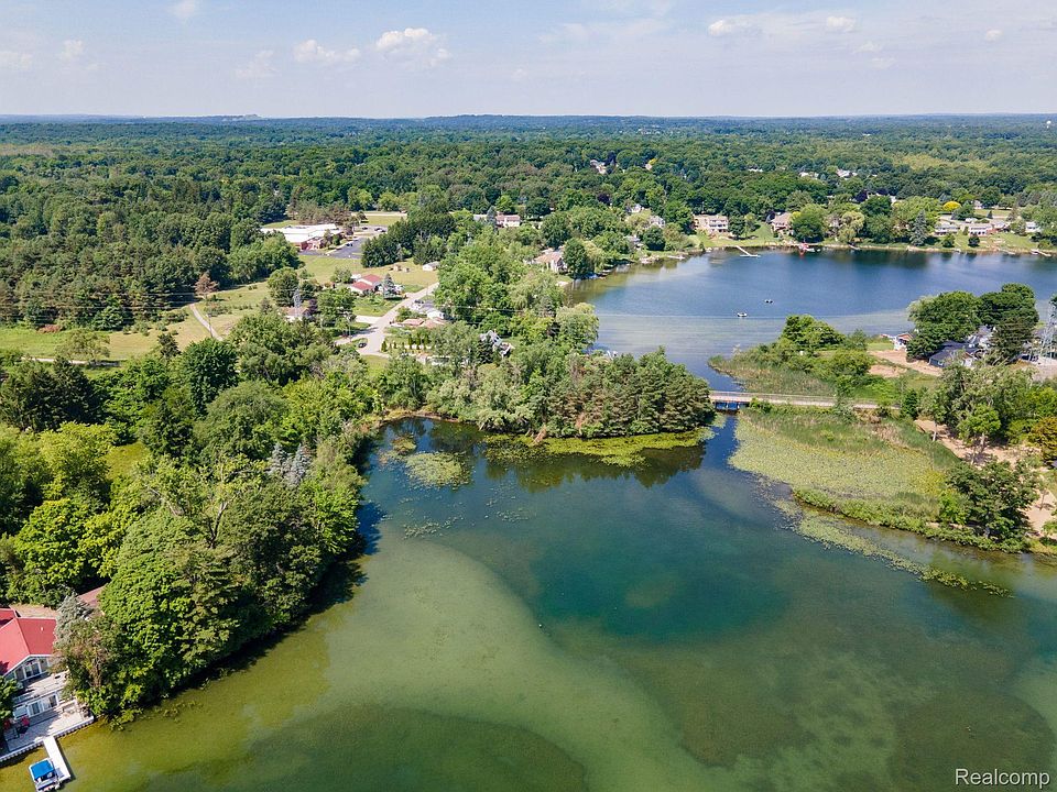 1st image of 0 Lakeside Dr