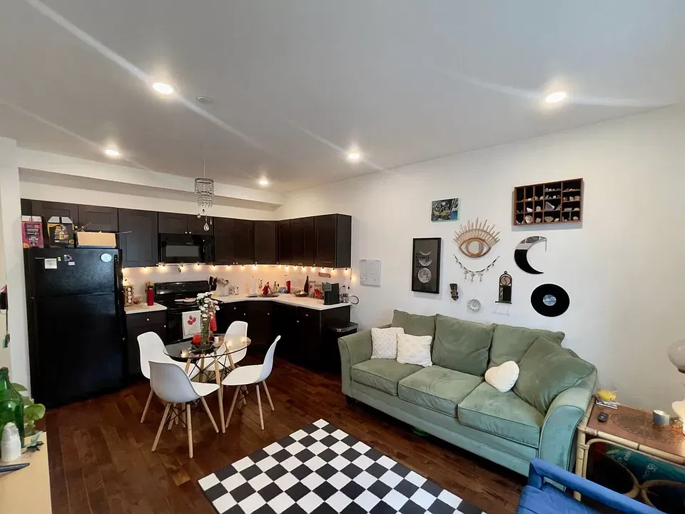 Newly Renovated Apartments-Temple University