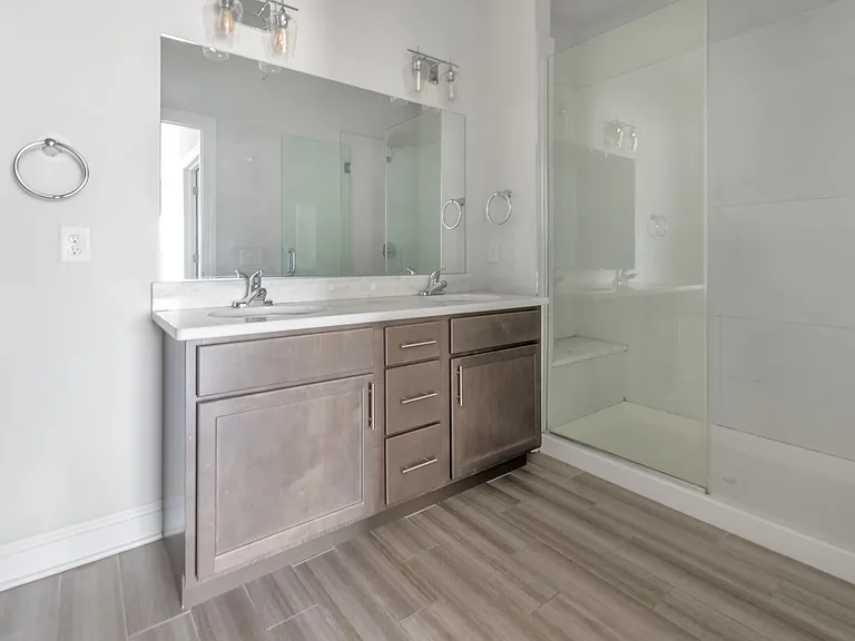 310 Centennial Ave #107 — Photo 16